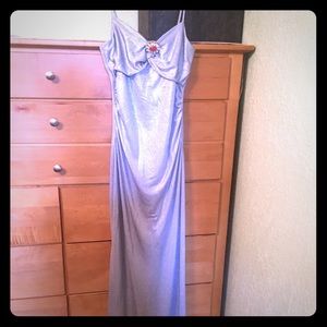 Sz 4 long shiny silver spaghetti strap party dress